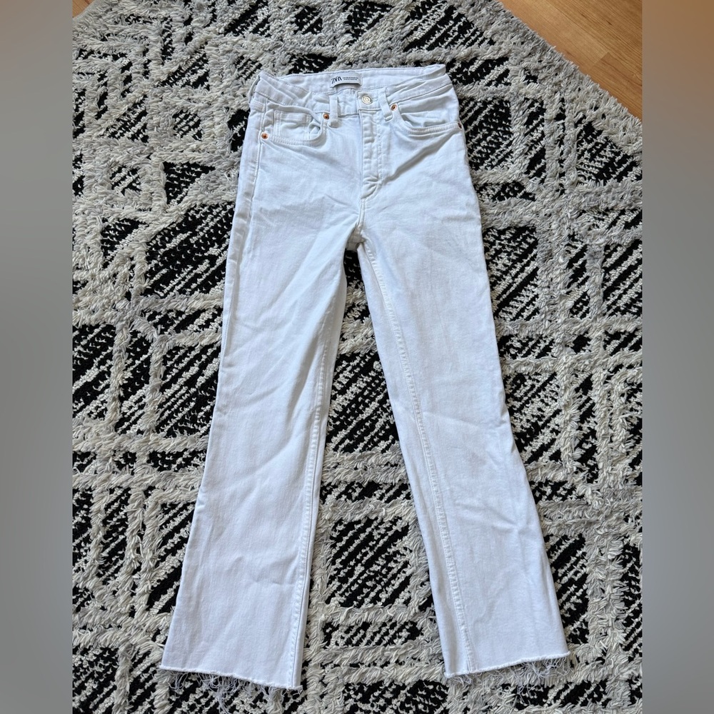 Zara White Straight-Leg Women's Jeans